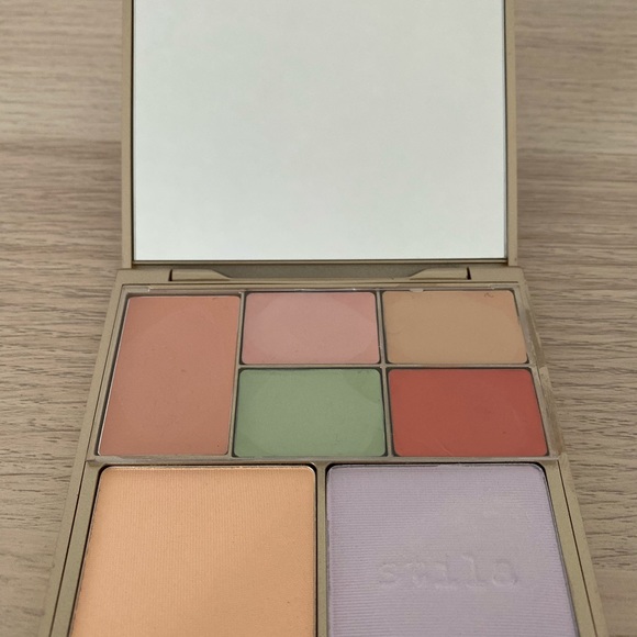 All-in-One Palette - Picture 2 of 3